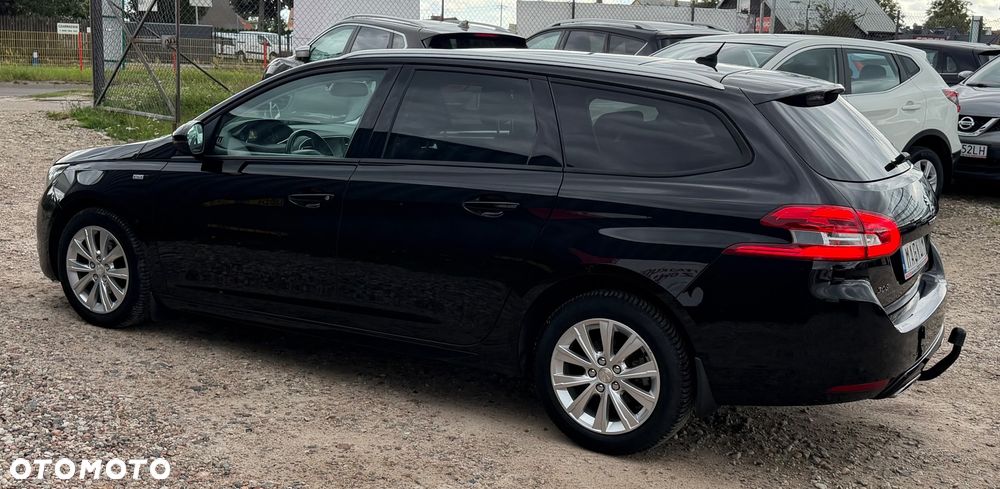 Peugeot 308 - 36