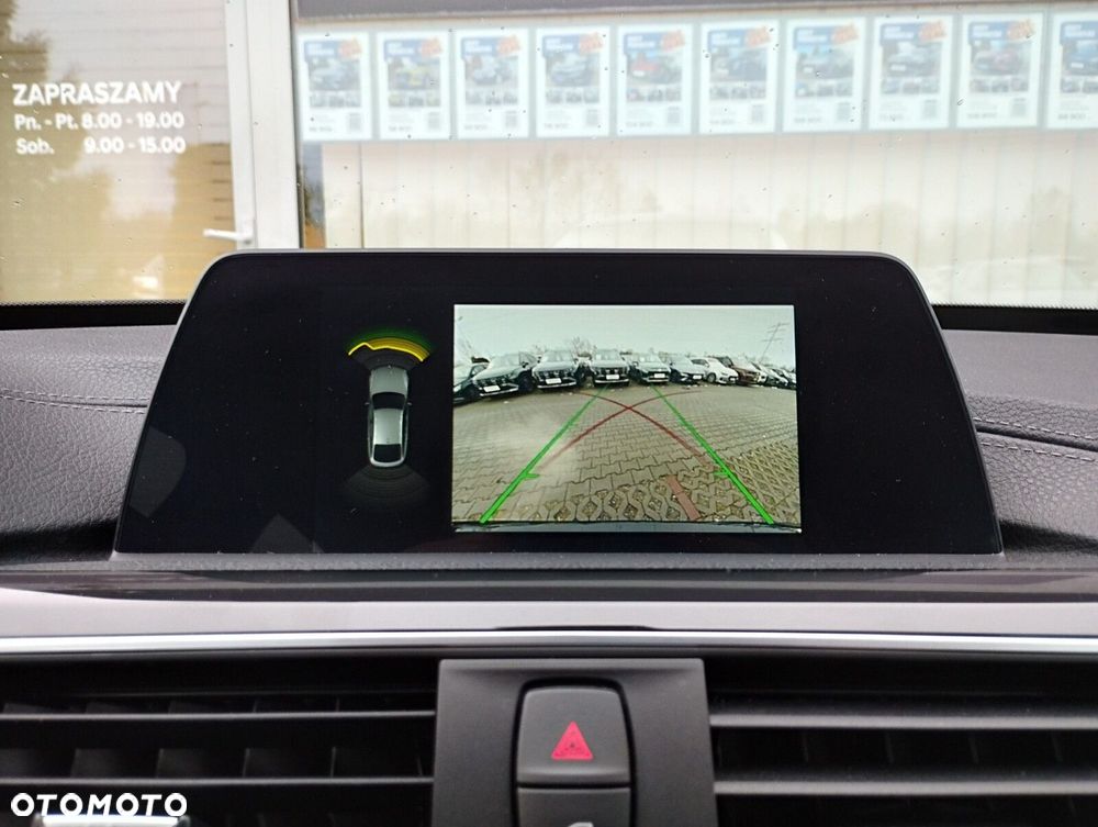 BMW 3GT 320i GPF Sport Line - 6