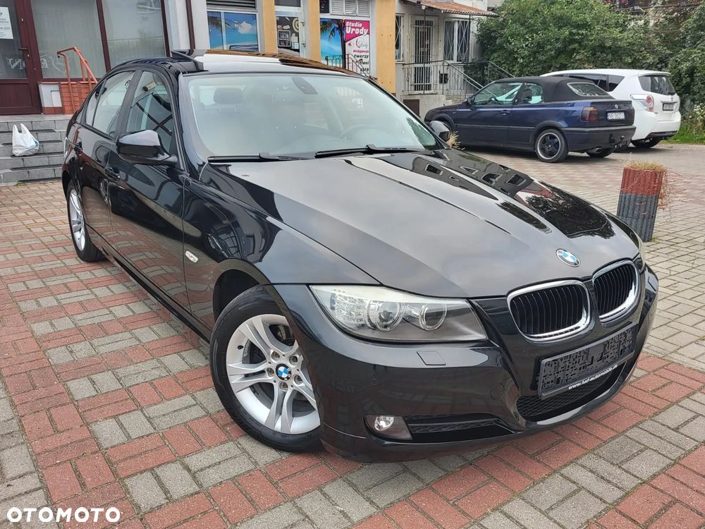 BMW Seria 3 318i Edition Sport - 1