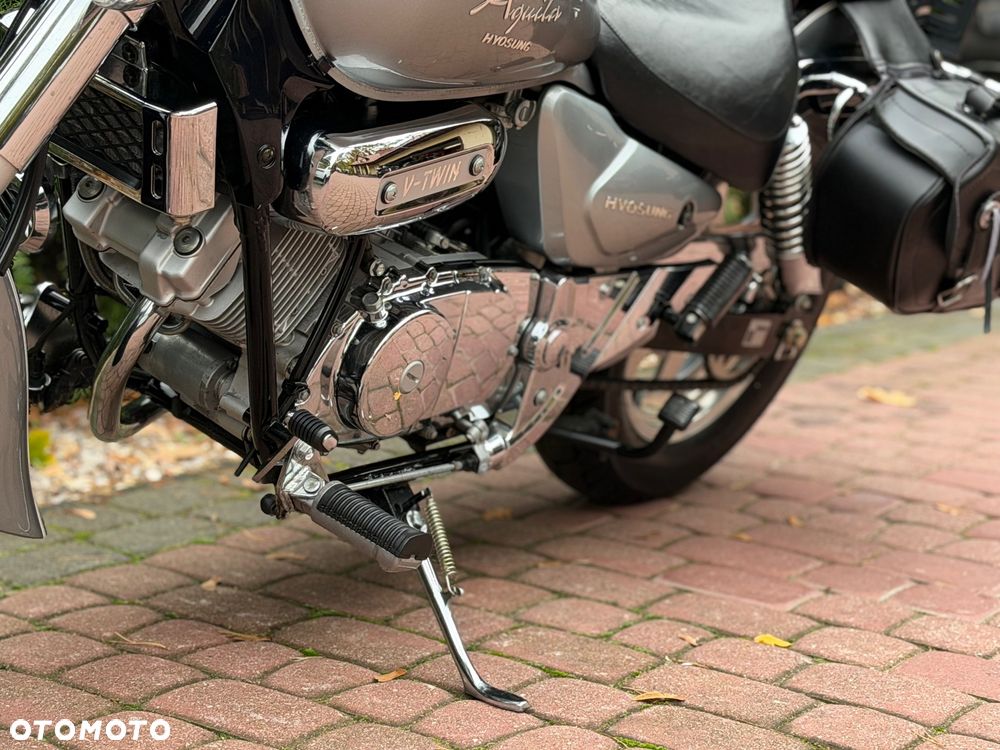 Hyosung GV - 17