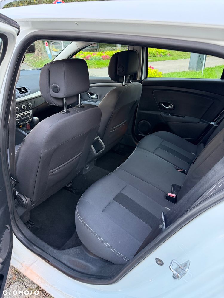 Renault Megane 1.5 dCi Expression - 7