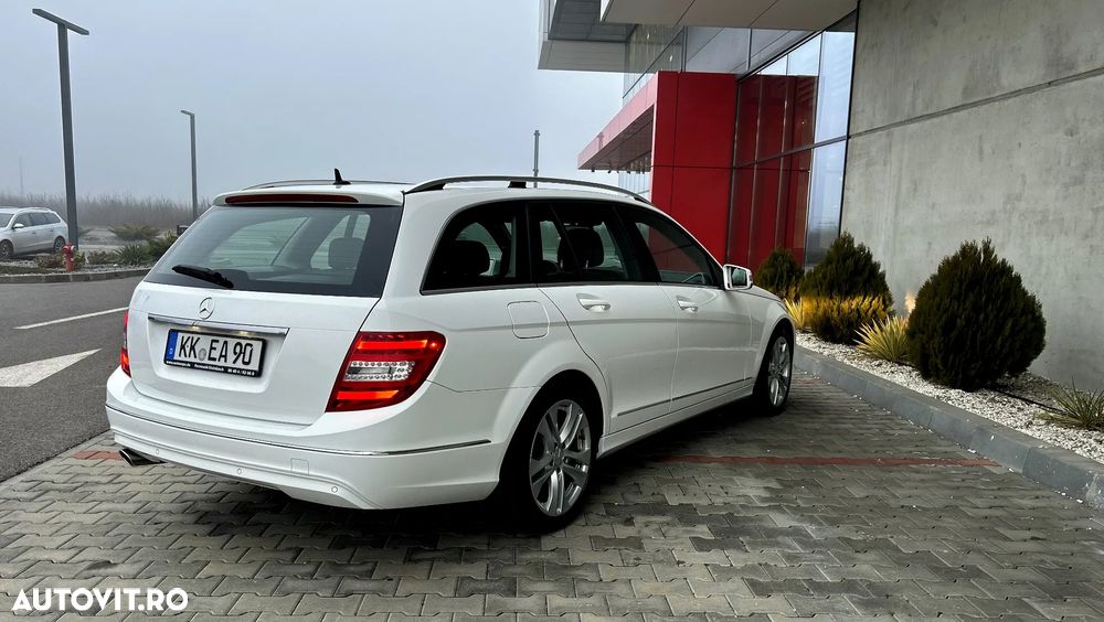 Mercedes-Benz C 250 T CDI DPF (BlueEFFICIENCY) 7G-TRONIC Avantgarde - 15