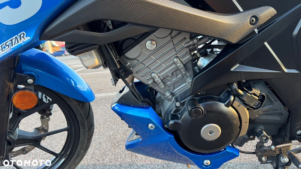 Suzuki GSX - 5