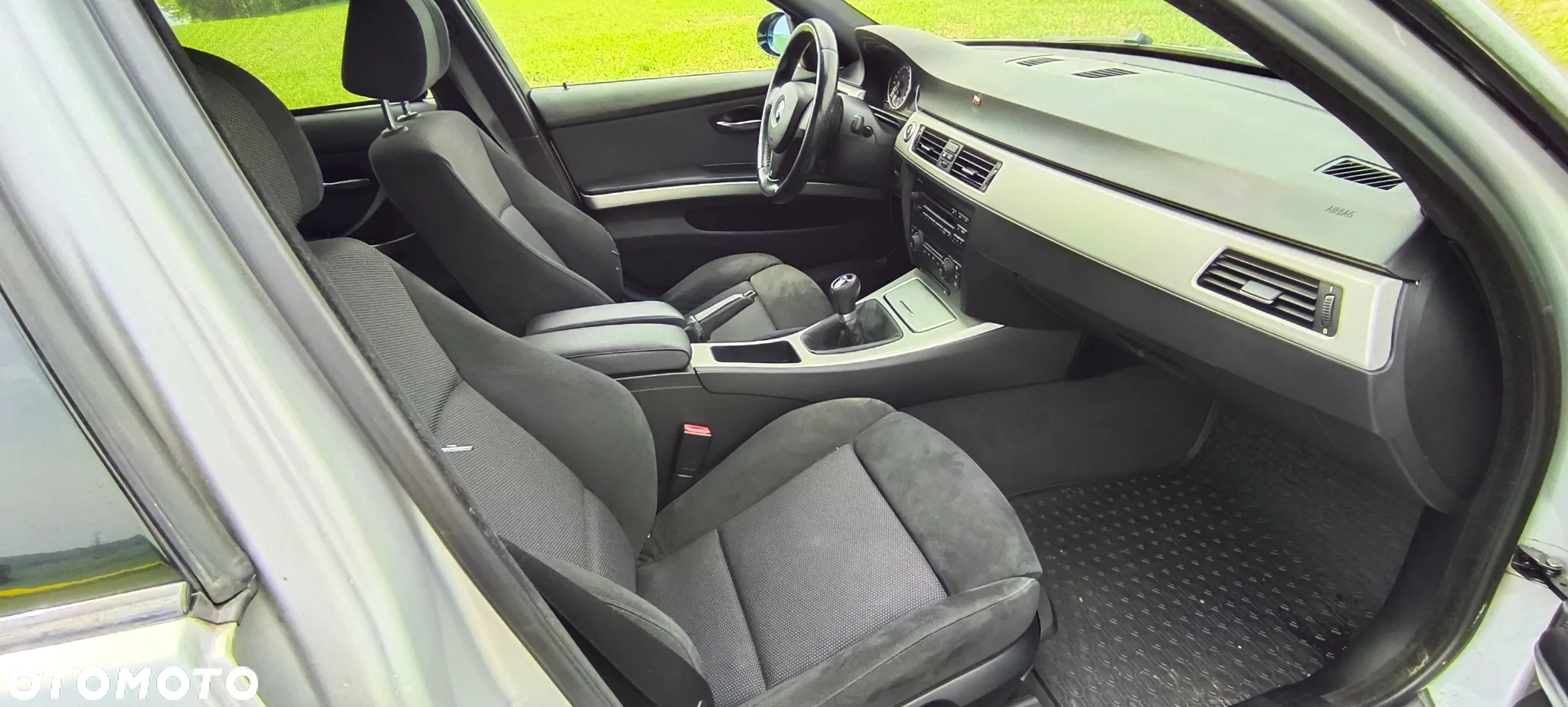 BMW Seria 3 320i - 19