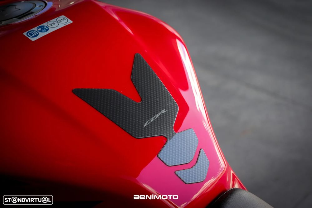 Honda CBR 650RR - 16