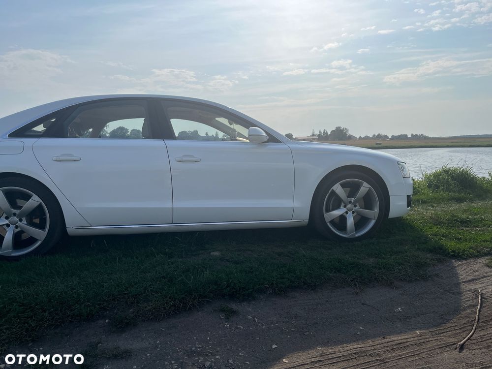 Audi A8 4.2 TDI Quattro - 4