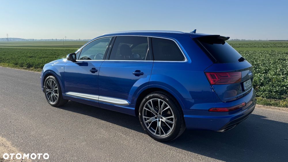 Audi Q7 - 4