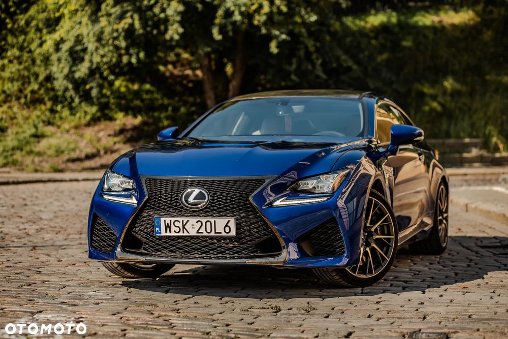 Lexus RC F Carbon - 2