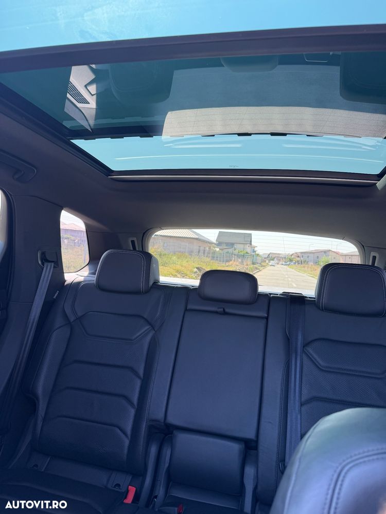 Volkswagen Touareg - 10
