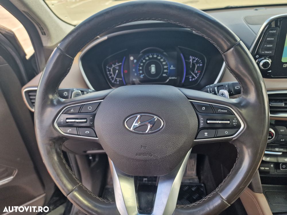 Hyundai Santa Fe 2.2 CRDi 4WD 8AT Luxury - 8