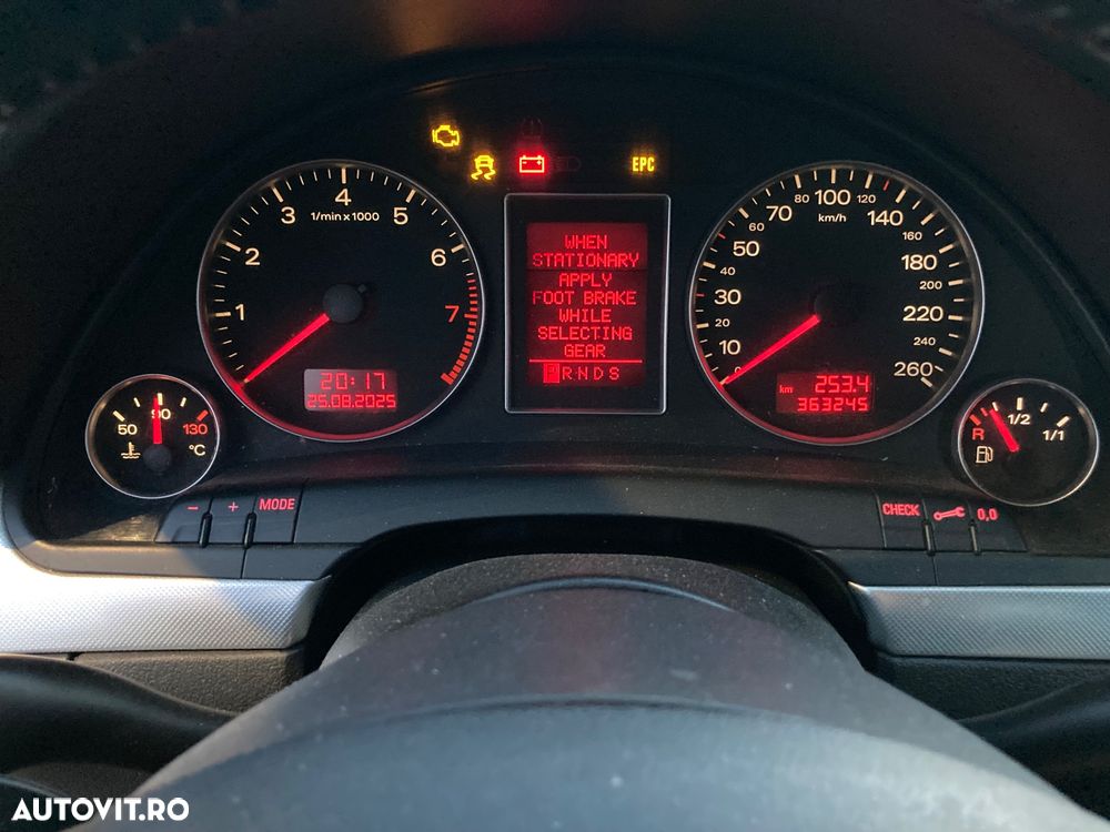 Audi A4 Limuzina 1.8 T Aut - 9