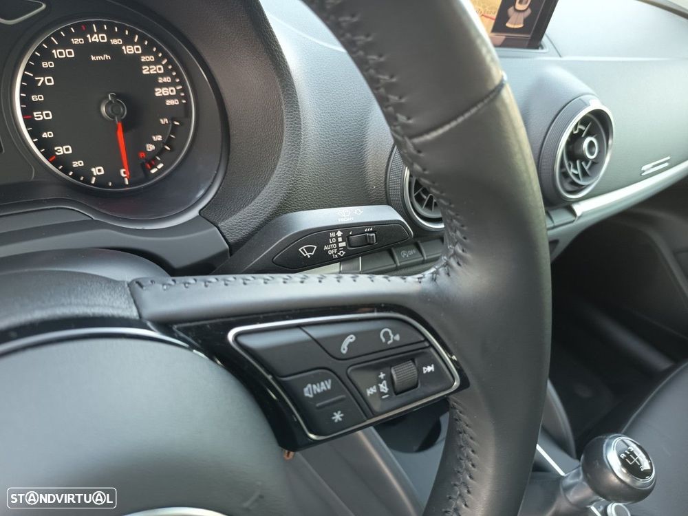 Audi A3 Limousine 1.0 TFSI Design - 21