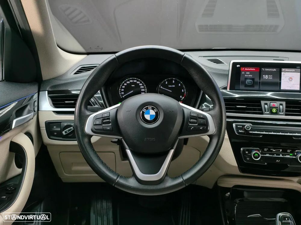 BMW X1 16 d sDrive Advantage Auto - 29