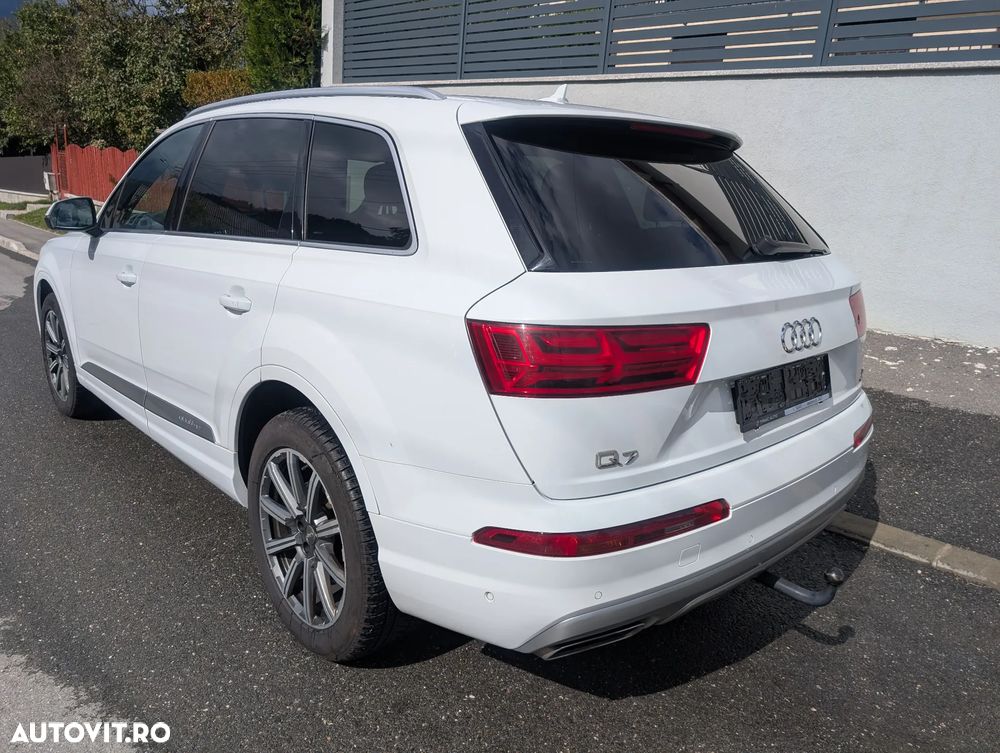 Audi Q7 3.0 TDI ultra quattro tiptronic - 4