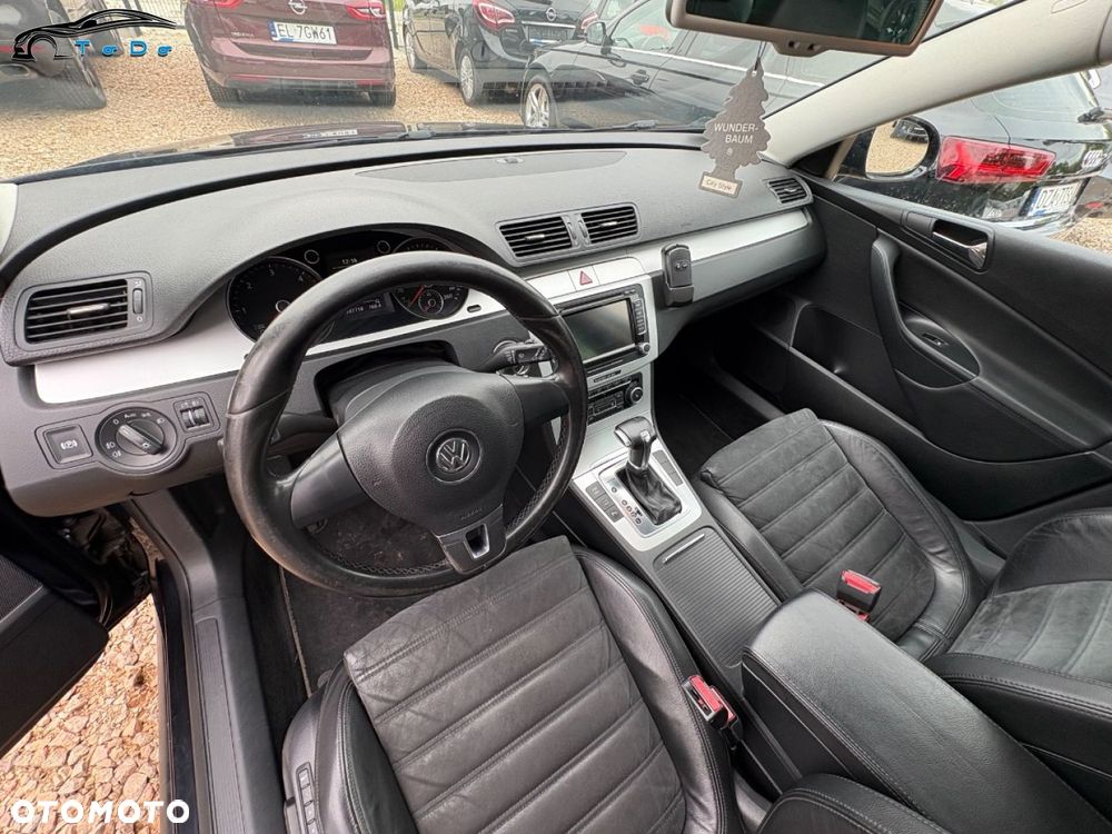 Volkswagen Passat Variant 2.0 TDI 4Motion DPF DSG Highline - 31