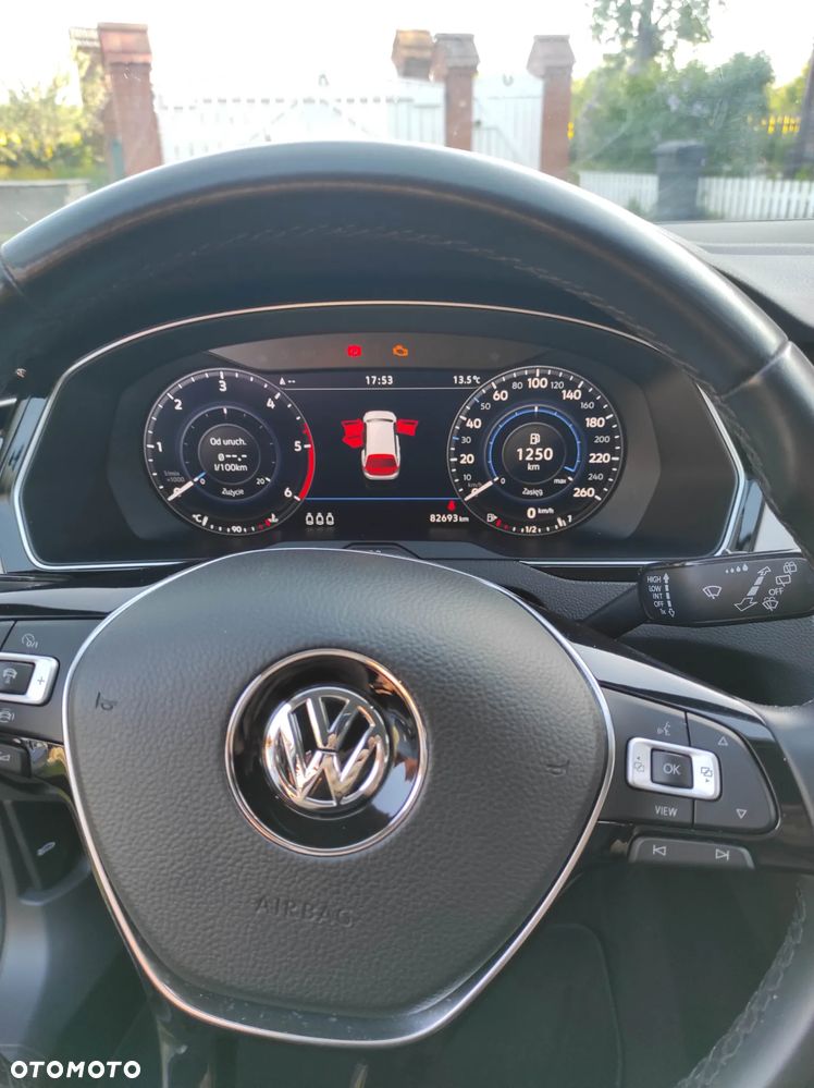 Volkswagen Passat 2.0 TDI BMT Highline - 10