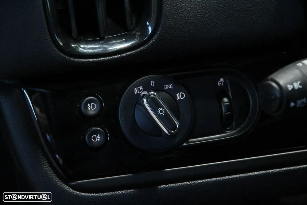MINI Countryman Cooper SE ALL4 Auto - 22