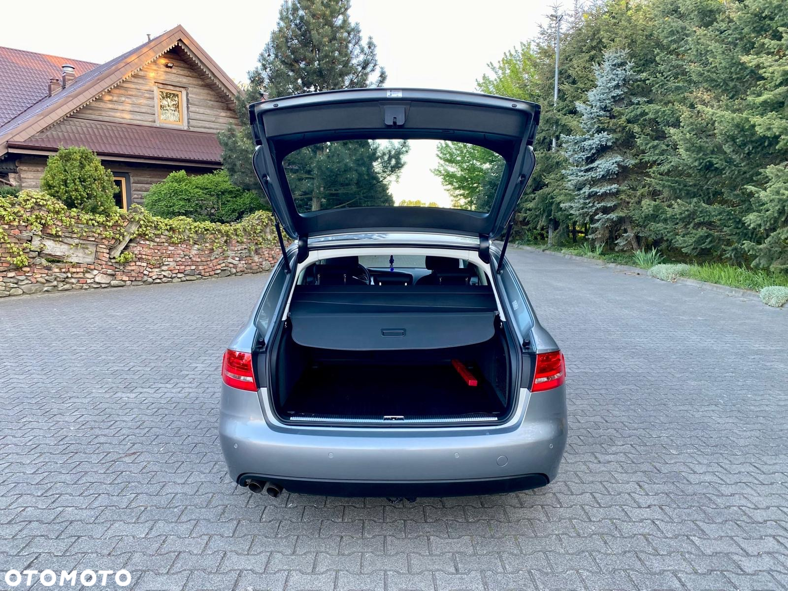 Audi A4 Avant 2.0 TDI DPF Ambiente - 9