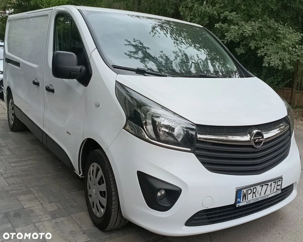 Opel Vivaro - 11