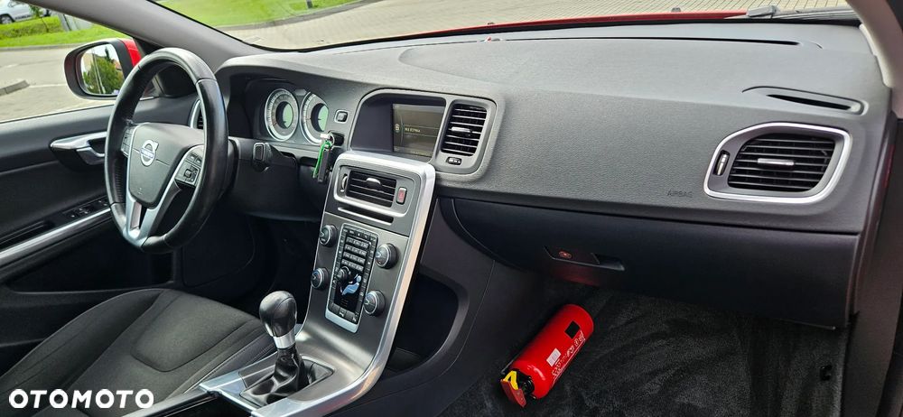 Volvo S60 T3 Summum - 5