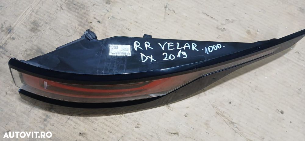 Stop stanga sau dreapta VELAR an 2017-2022 cod J8A2-13404-AG si J8A2-13405-AG - 8