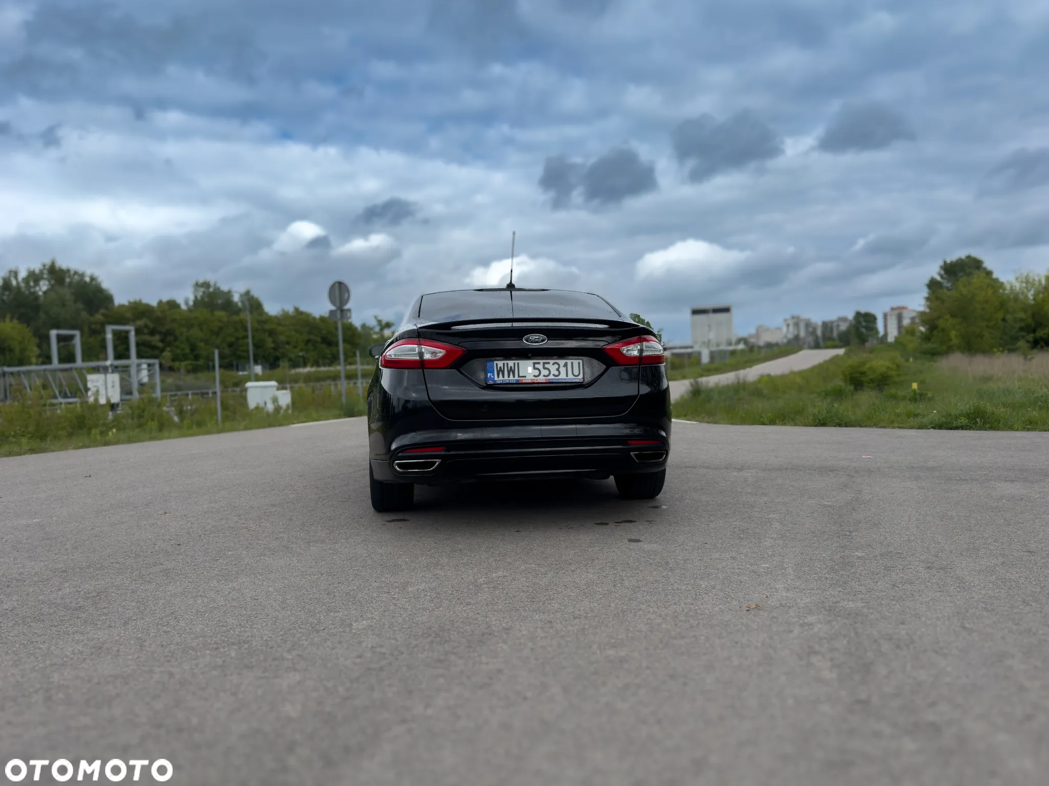 Ford Fusion 2.0 EcoBoost Titanium - 9