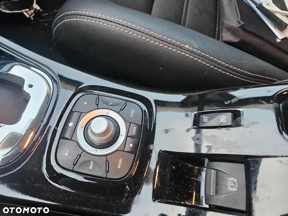 Renault Megane TCe 130 EDC Bose Edition - 15