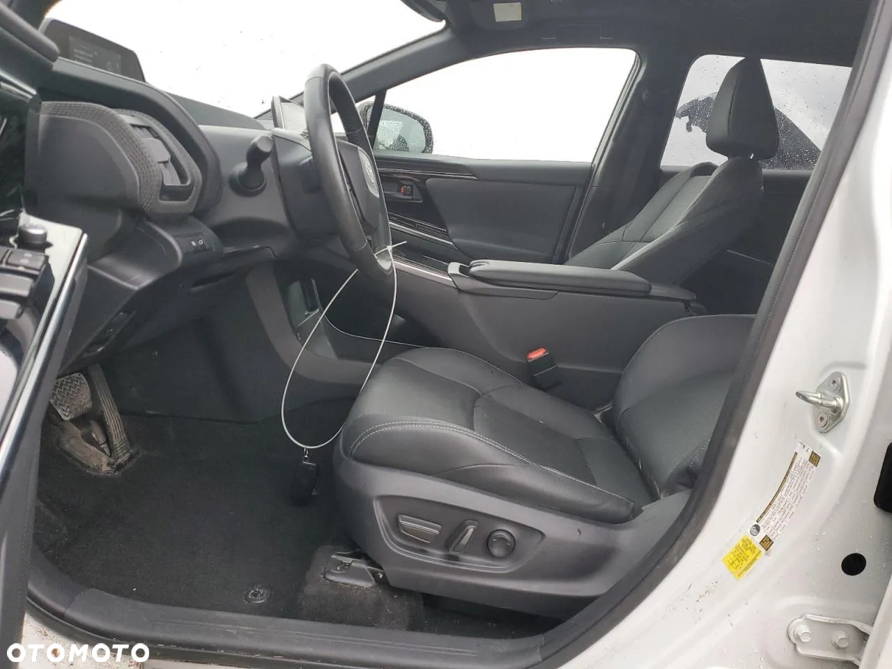 Toyota bZ4X - 8