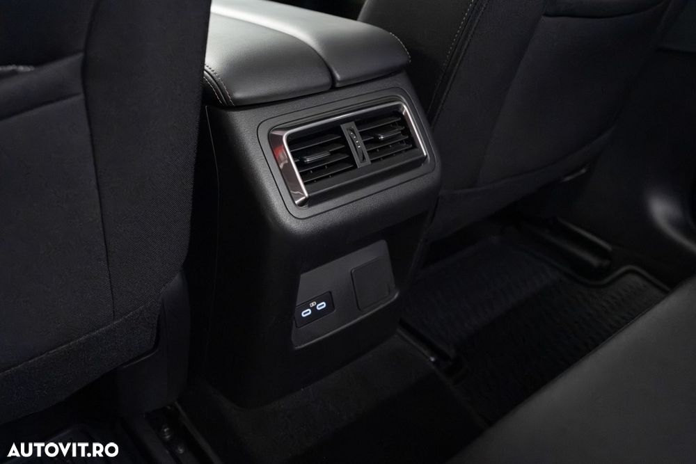 Mazda CX-60 - 35