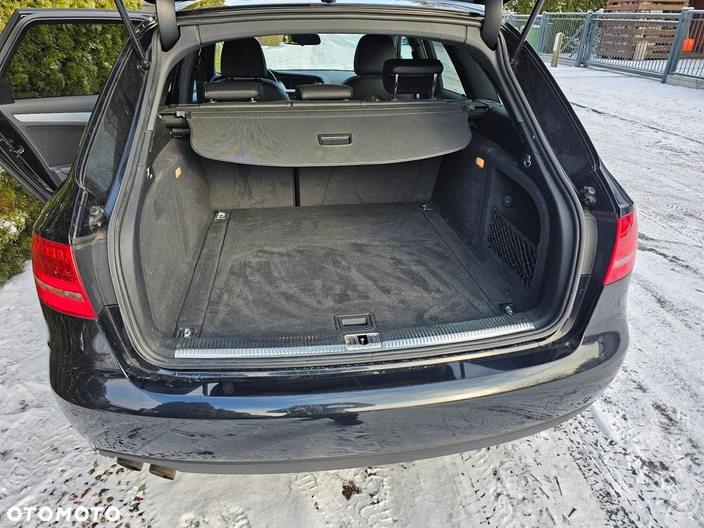 Audi A4 Avant - 30