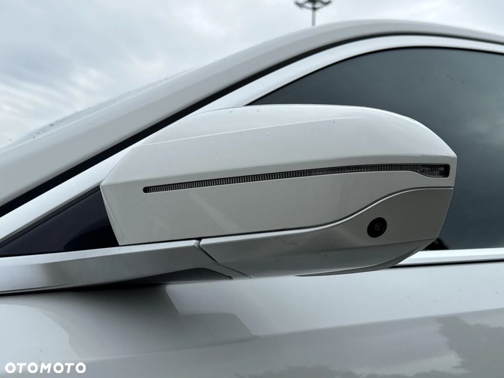 BMW Seria 5 530e xDrive PHEV - 40