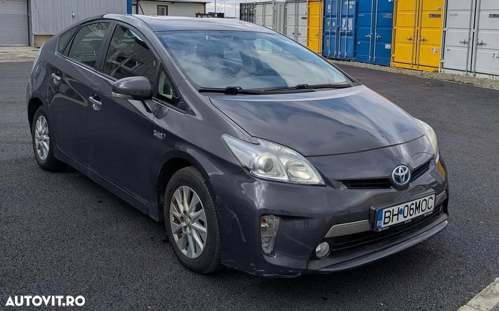 Toyota Prius - 3