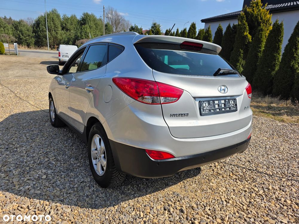 Hyundai ix35 2.0 2WD Automatik Style - 9