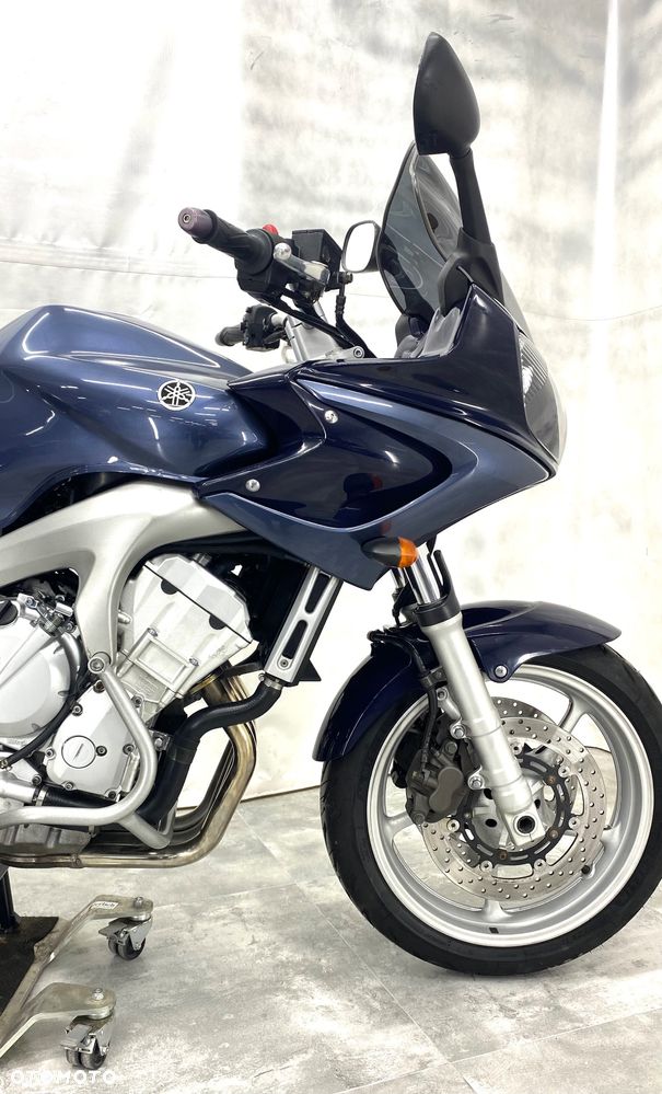 Yamaha FZ6 - 6