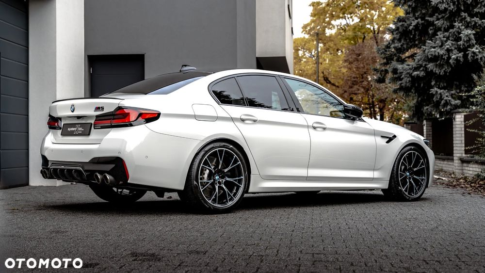 BMW M5 Competition - 4