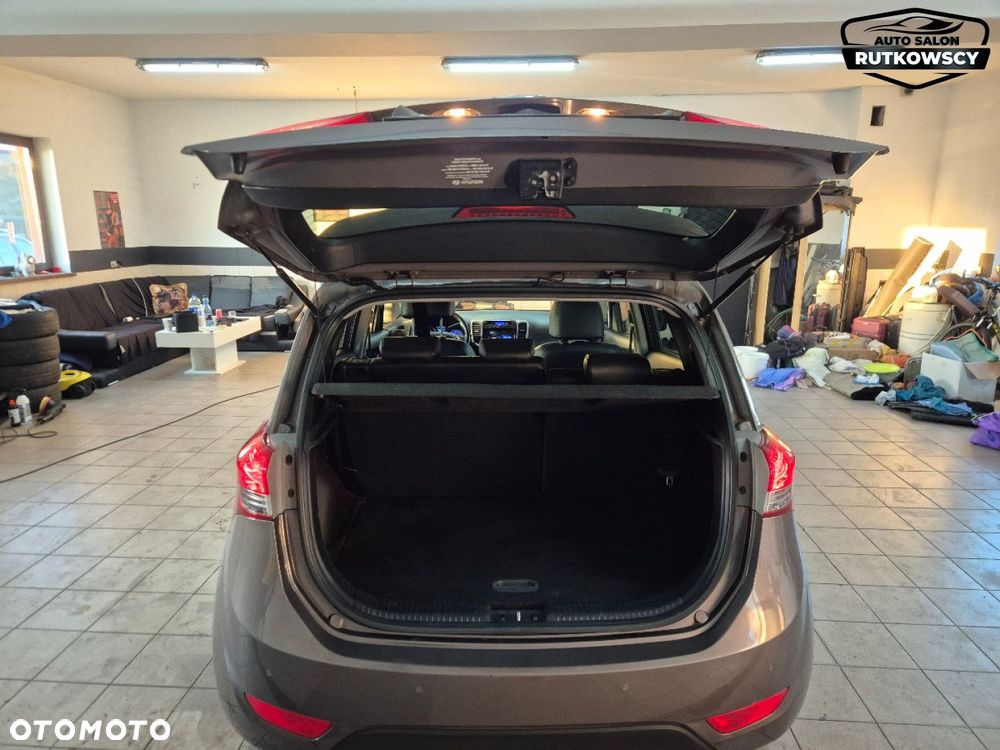 Hyundai ix20 - 12