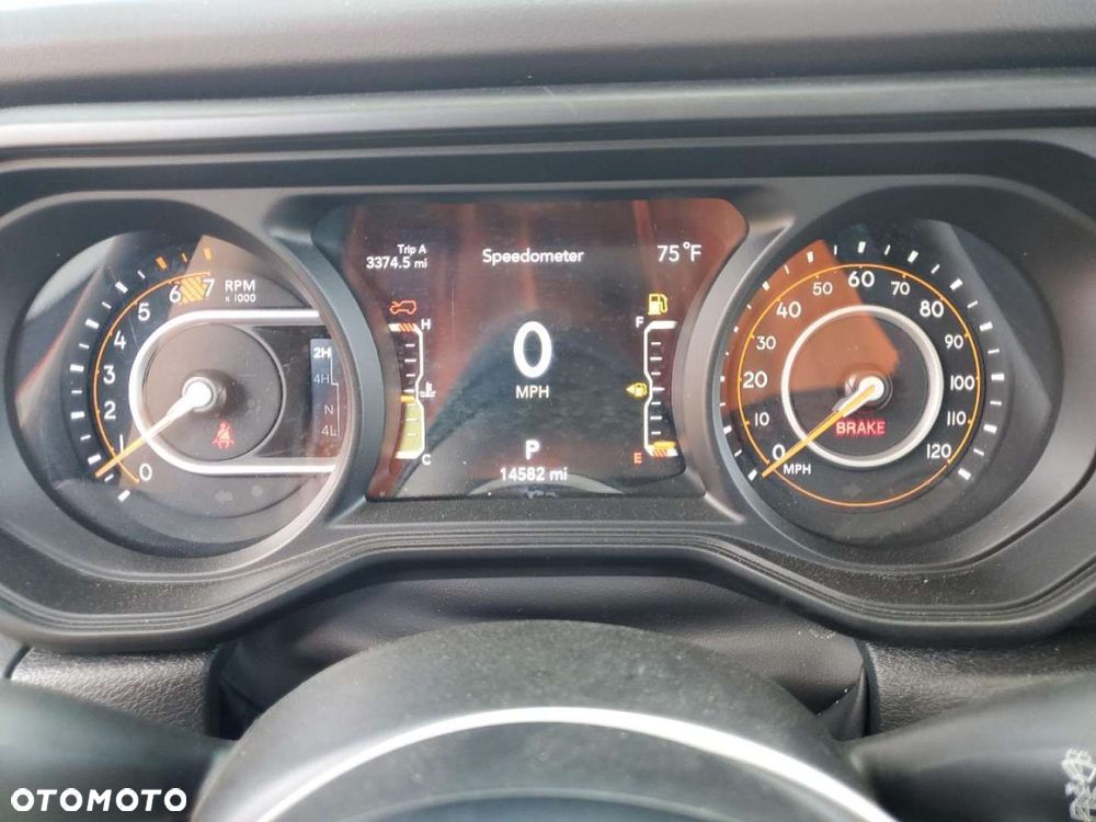 Jeep Wrangler - 10