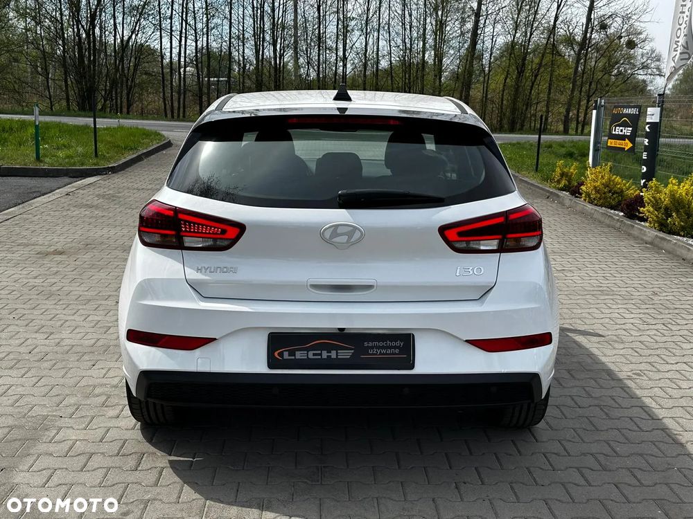 Hyundai i30 - 25