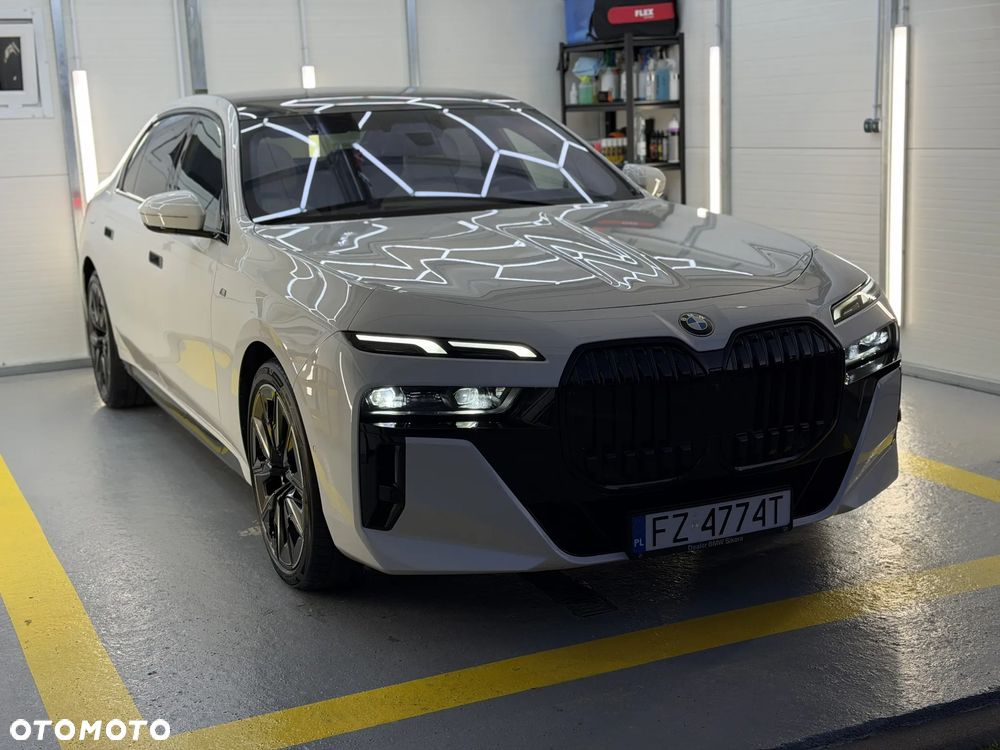 BMW Seria 7 740d xDrive mHEV sport - 1