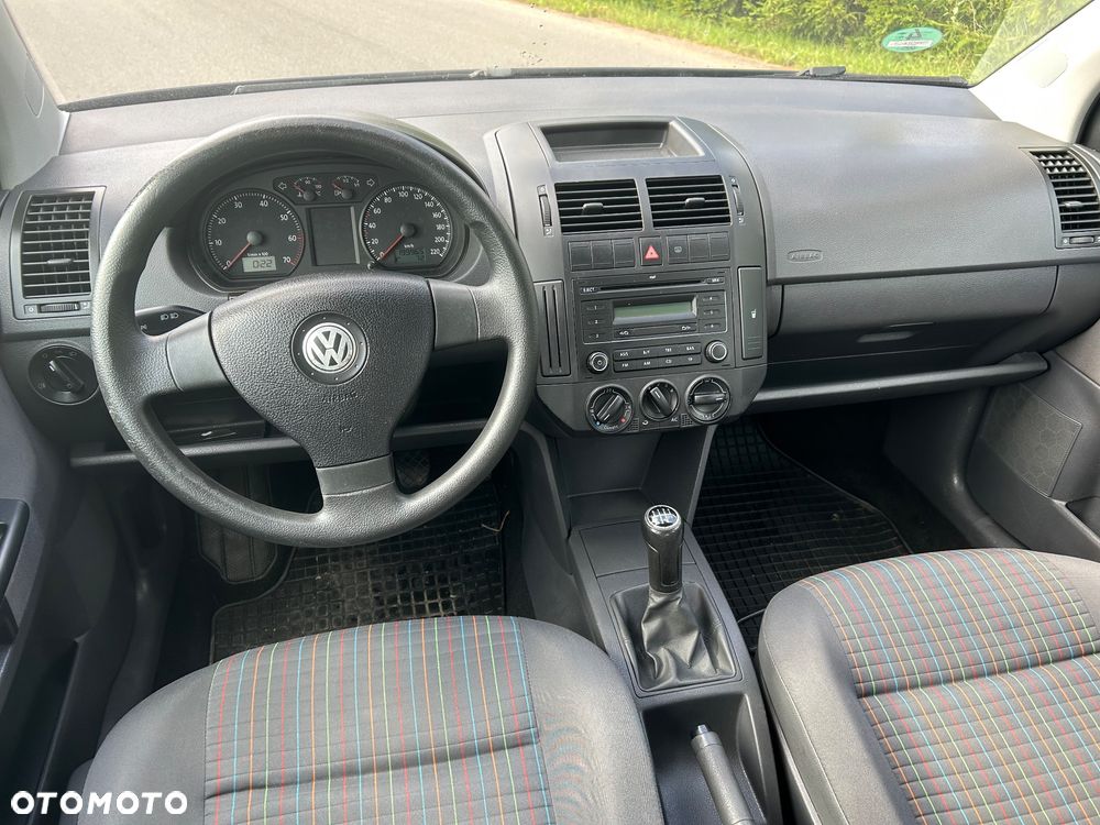Volkswagen Polo - 7