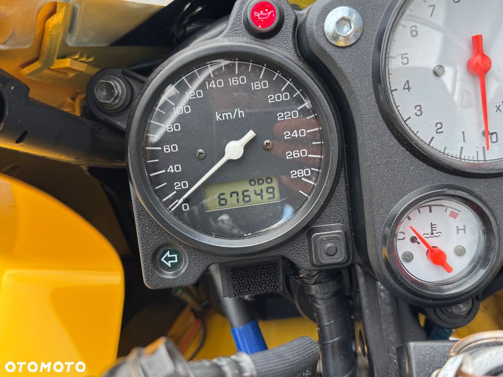 Honda VTR - 19