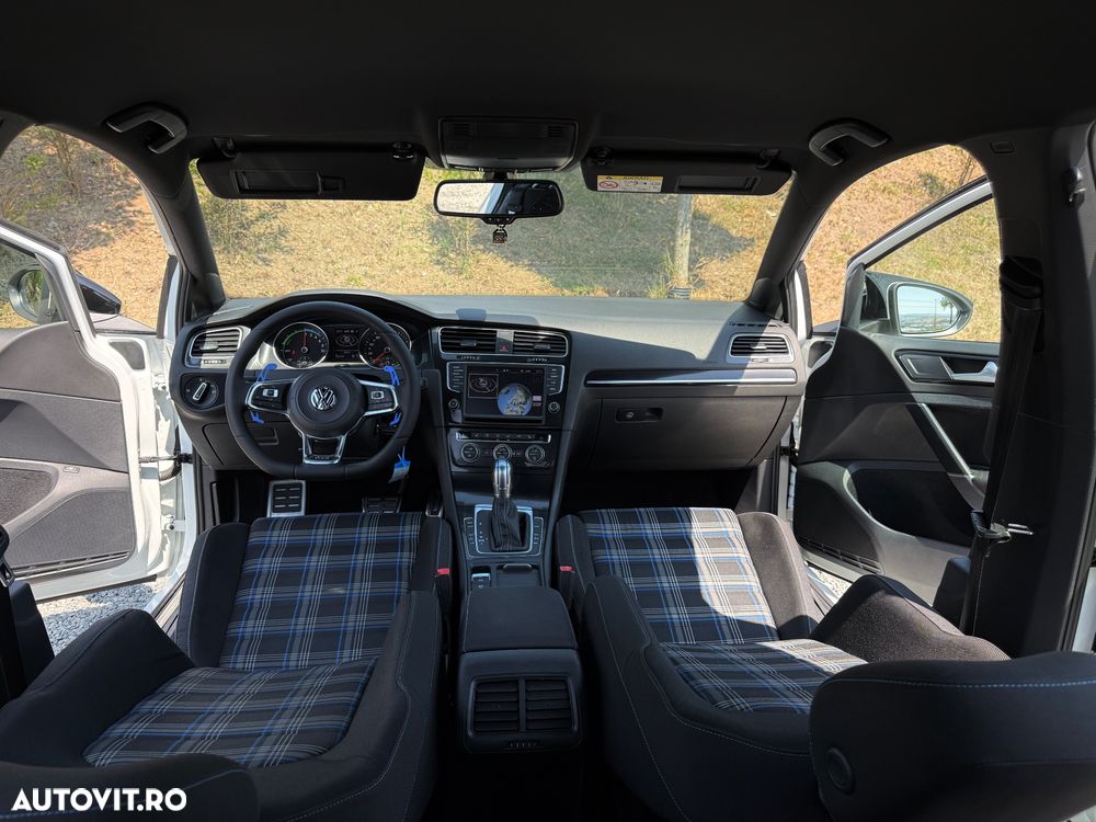 Volkswagen Golf 1.4 GTE Plug-In-Hybrid DSG - 10