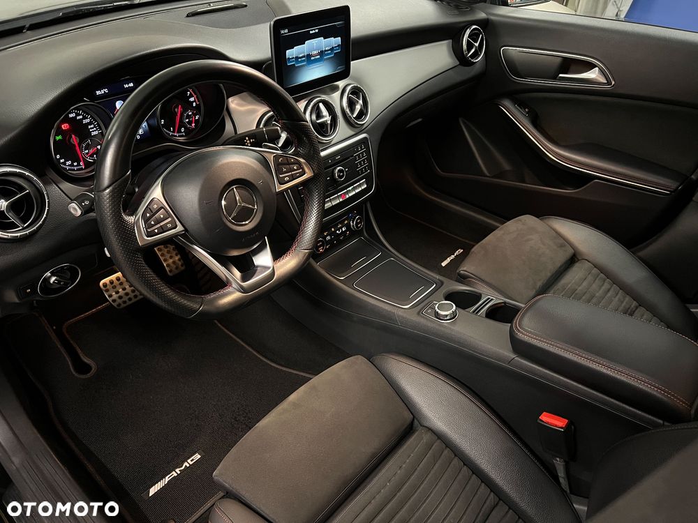 Mercedes-Benz CLA 200 7G-DCT AMG Line - 21