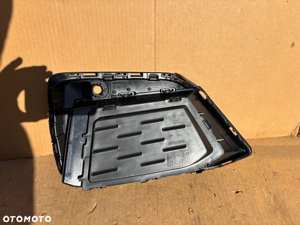 Oryginalna Kratka Zderzaka Przedniego BMW 5 G30 G31 LCI LIFT M Pakiet Kompletna Przednia Lewa 8098665 8098669 8098667 Przód Lewy Pod Czujnik Parkowania PDC Listwa Zaślepka - 3