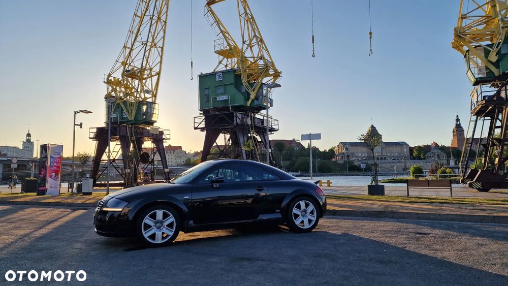 Audi TT Coupé 1.8T Quattro - 2