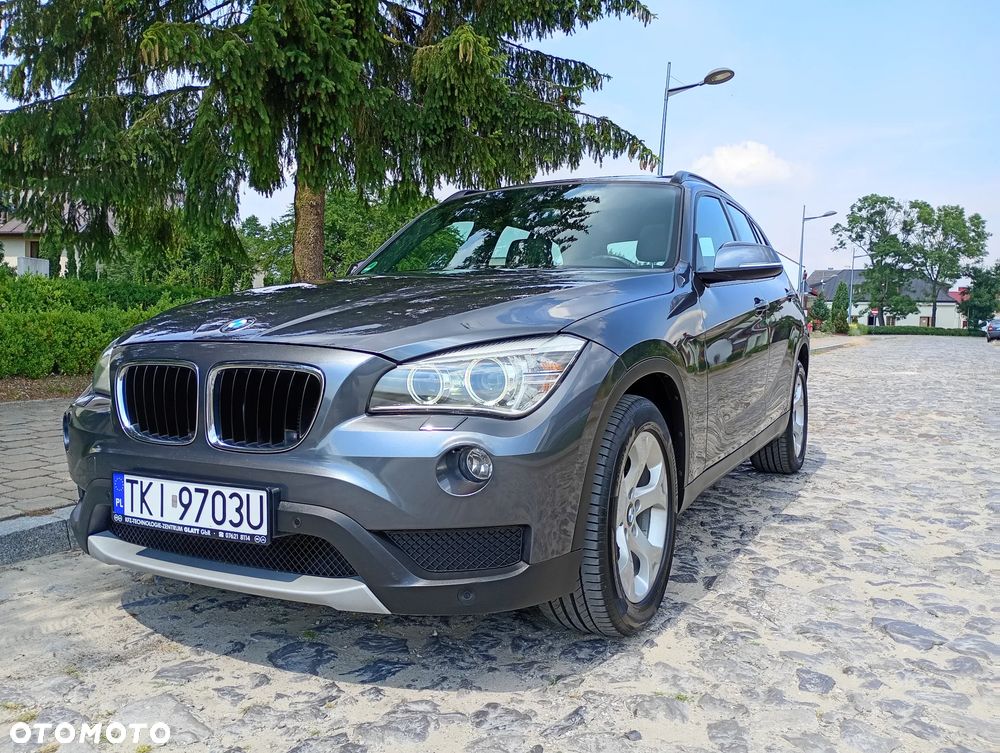 BMW X1 xDrive18d - 11