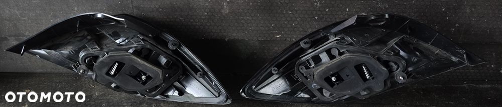LAMPA TYŁ PRAWA LEWA 24451834 24451832 OPEL ASTRA H GTC - 10