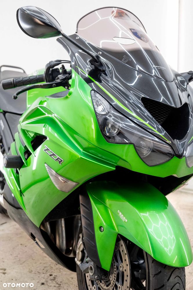 Kawasaki ZZR - 11