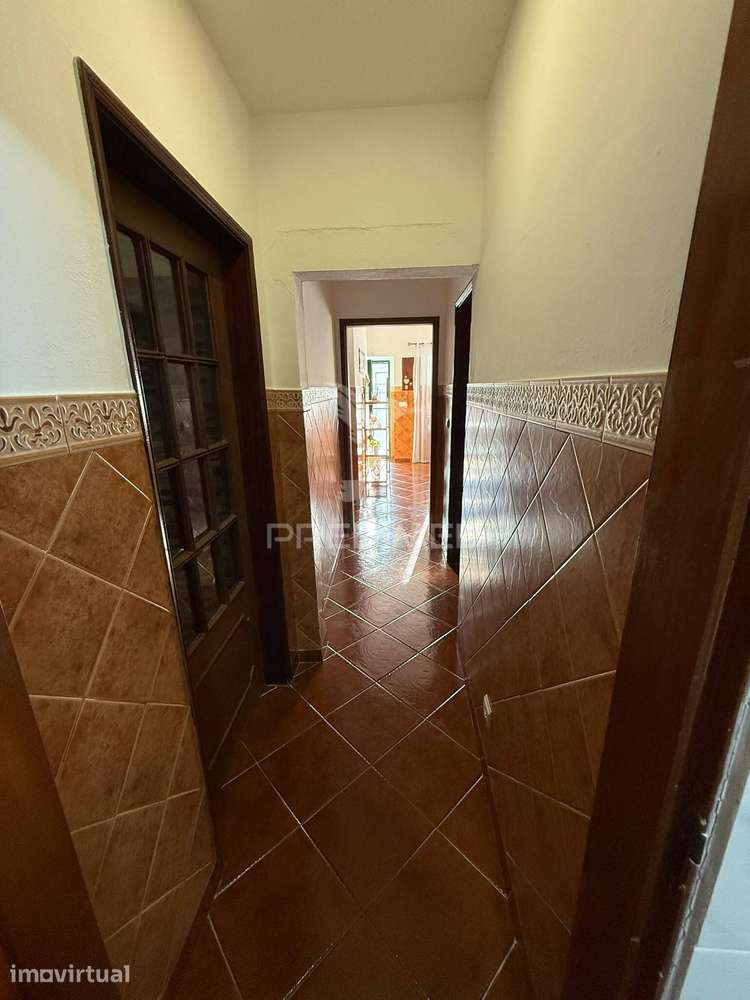 Moradia T4 com espaço exterior no Bairro da Boa-Fé – Elvas - Grande imagem: 4/27