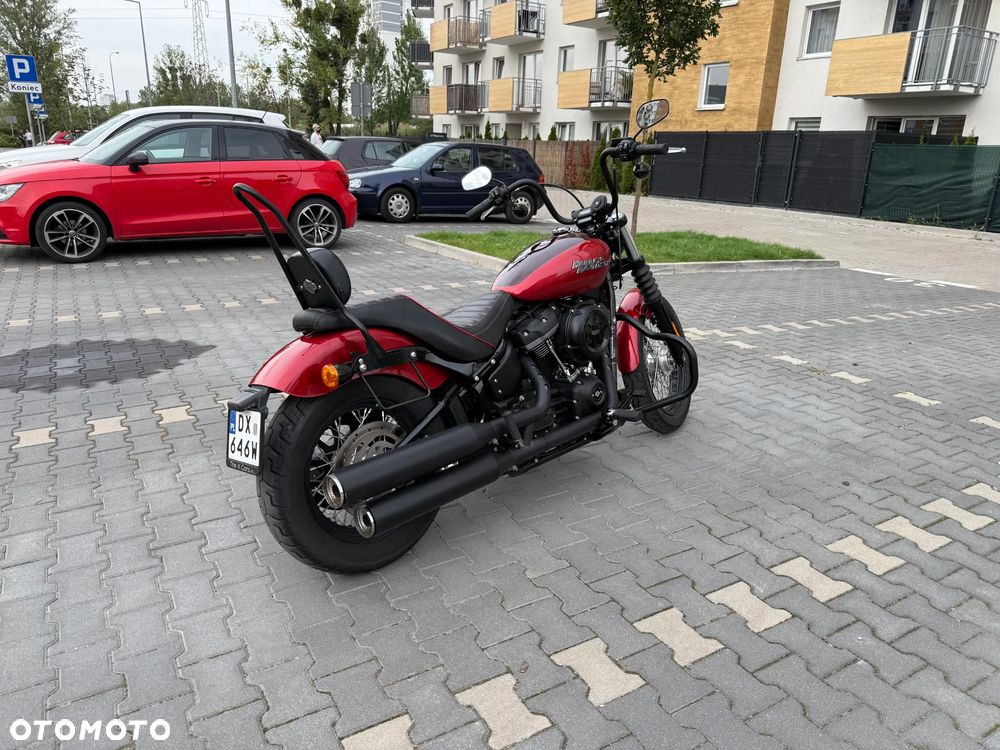 Harley-Davidson Softail Street Bob - 6